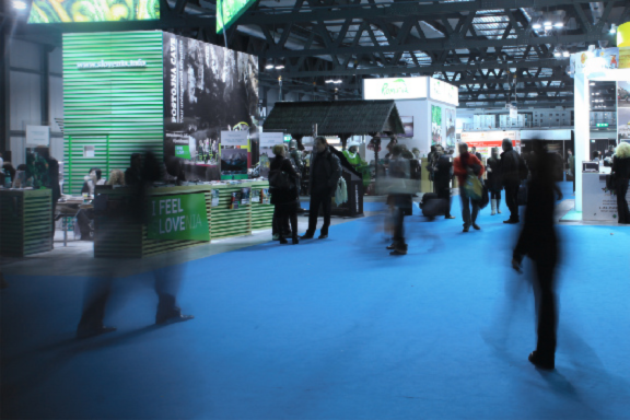 Mettez votre marque en vitrine au salon BIS avec des cadeaux promotionnels personnalisés