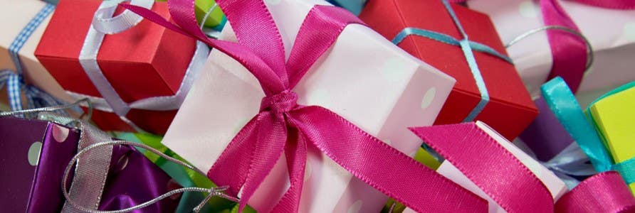 Uitdeelcadeautjes als gepersonaliseerde herinnering