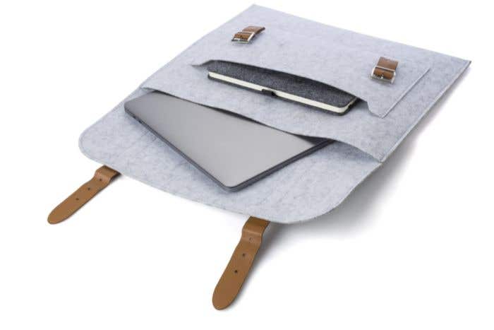 Pochette Amelia