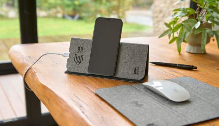 Tapis souris / chargeur Selene 10W