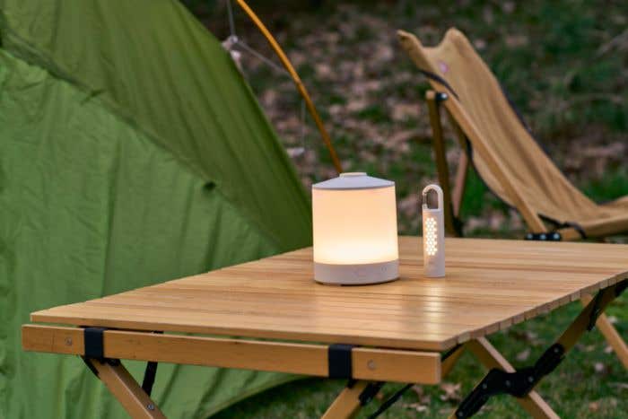 Lampe de camping Duo Araminta | Lampe torche amovible | 8 couleurs de lumière
