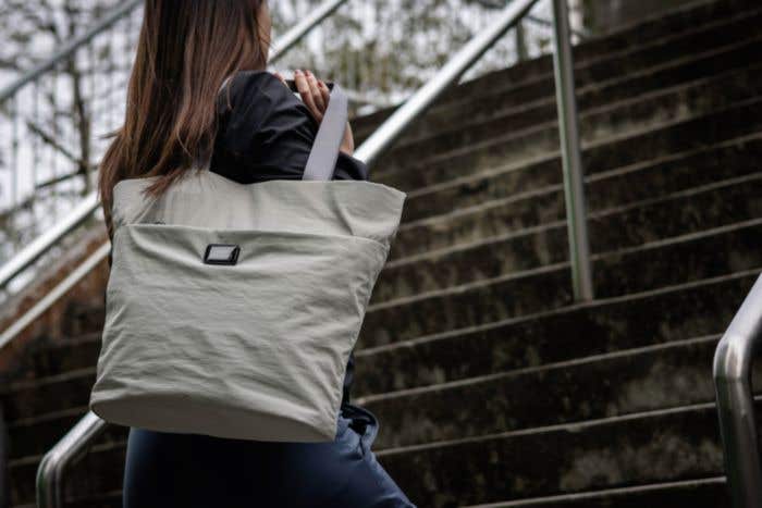 BrandCharger draagtas Terra