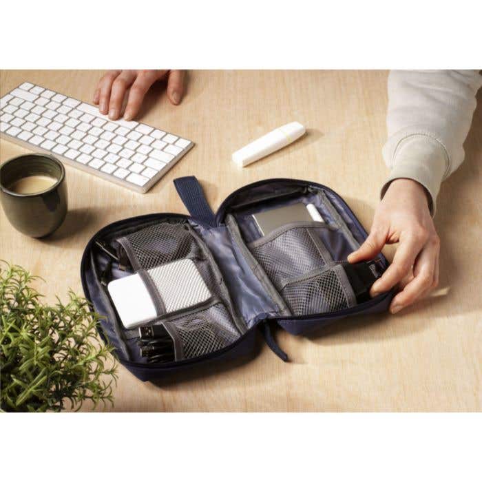 Organiseur tech | RPET recyclé | Compartiments en mesh