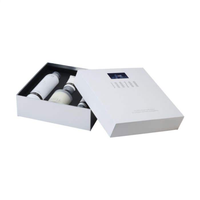 Janzen Giftset Black 22 | 5 pièces | Soin & bougie parfumée