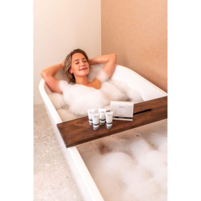 JANZEN Travel Set Black 22 | 4 x 40 ml | Produits de soins