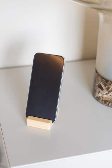 Support téléphone Nyla | Bois FSC®