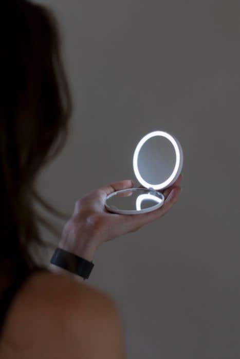 Miroir de poche Mirlo | Recyclé | Avec éclairage